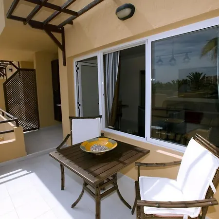 Διαμέρισμα Mango Dunes With Pool By Holidays Κοραλέχο